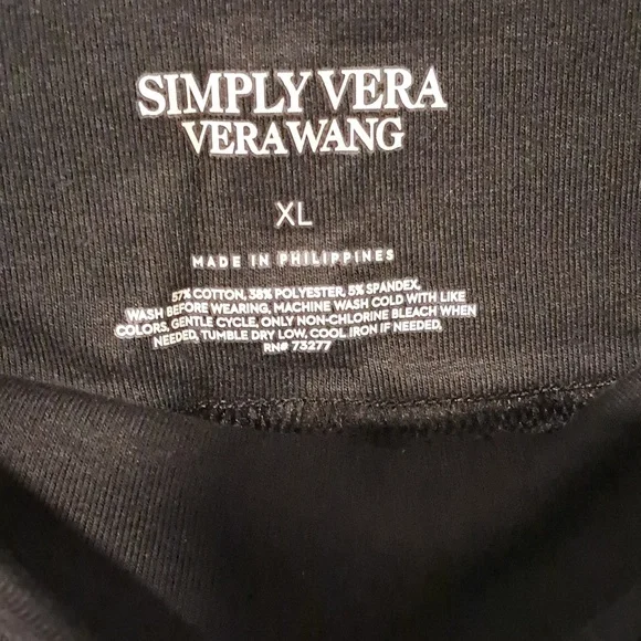 Simply Vera Wang Black Leggings. NWT - Picture 3 of 4